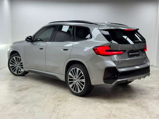 BMW-X1-2023
