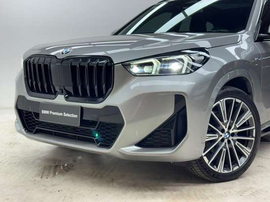 BMW-X1-2023