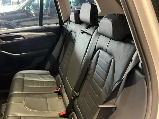 BMW-X3-2021