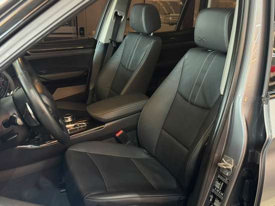 BMW-X3-2.0 20I X LINE 4X4 16V GASOLINA 4P AUTOMÁTICO BMW-X3-2016