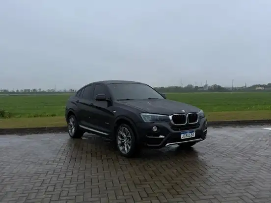 BMW-X4-2.0 28I X LINE 4X4 16V TURBO GASOLINA 4P AUTOMÁTICO BMW-X4-2016