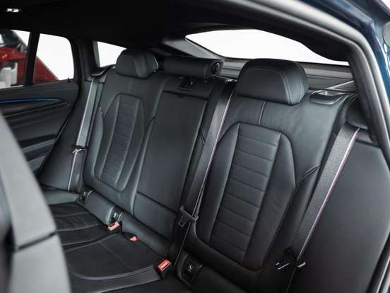 BMW-X4-2024