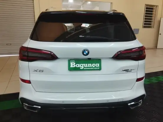 BMW-X5-2022
