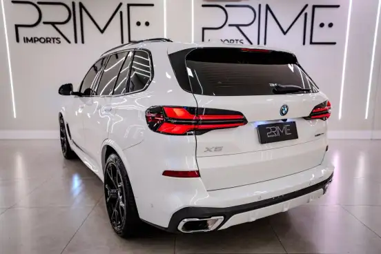 BMW-X5-2024