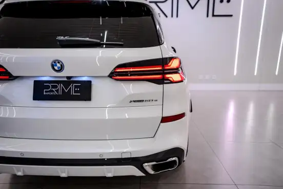 BMW-X5-2024