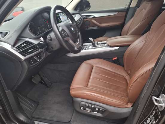 BMW-X5-2018