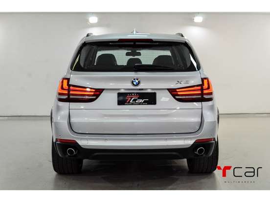 BMW-X5-2016