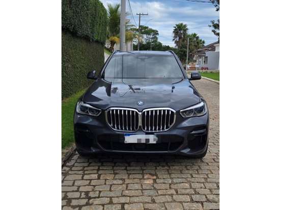 BMW-X5-2022