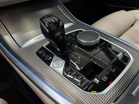 BMW-X5-2021