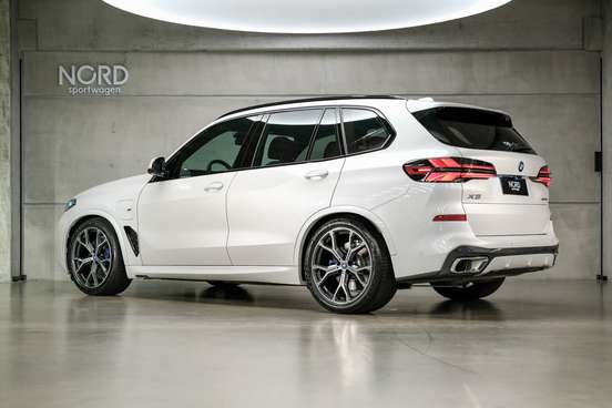 BMW-X5-2025