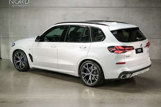 BMW-X5-2025