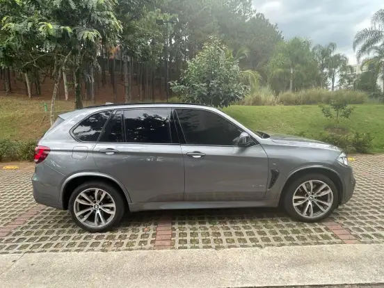 BMW-X5-2013