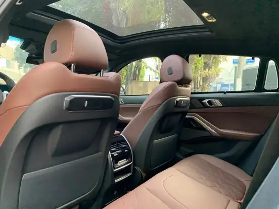 BMW-X6-2023