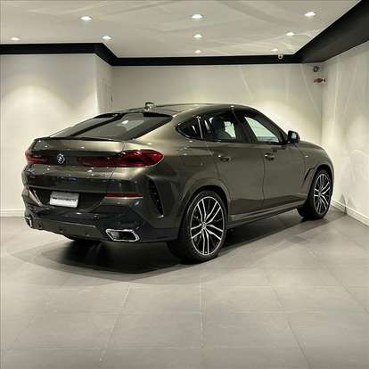 BMW-X6-2023