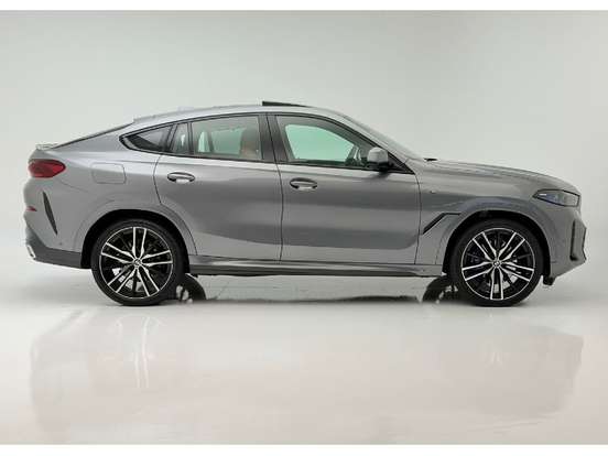 BMW-X6-2023