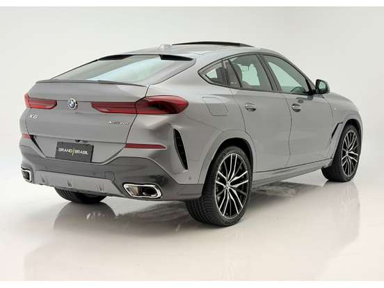 BMW-X6-2023