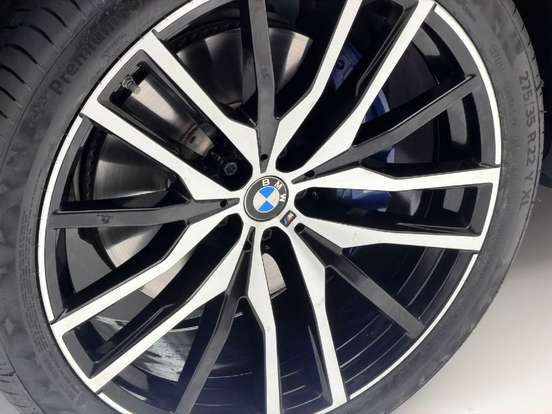 BMW-X6-2023