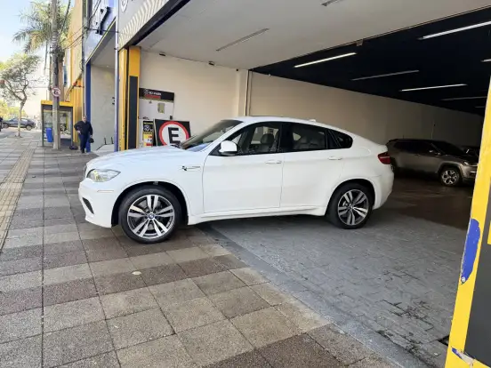 BMW-X6-4.4 M 4X4 COUPÉ V8 32V BI-TURBO GASOLINA 4P AUTOMÁTICO BMW-X6-2012