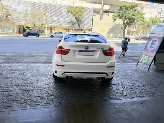 BMW-X6-4.4 M 4X4 COUPÉ V8 32V BI-TURBO GASOLINA 4P AUTOMÁTICO BMW-X6-2012