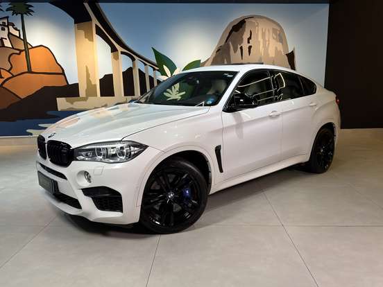 BMW-X6-4.4 M 4X4 COUPÉ V8 32V BI-TURBO GASOLINA 4P AUTOMÁTICO BMW-X6-2018