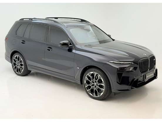 BMW-X7-2024