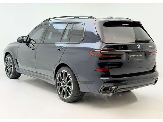 BMW-X7-4.4 V8 GASOLINA M60i STEPTRONIC BMW-X7-2024