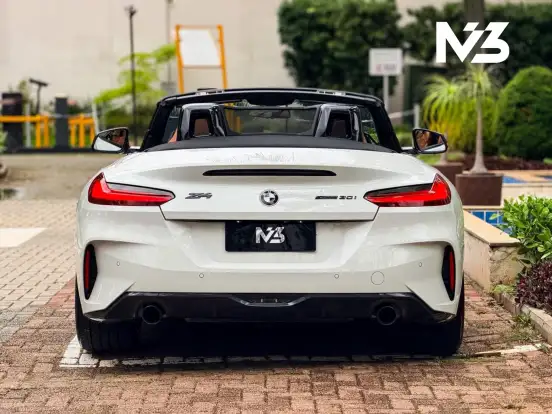 BMW-Z4-2021
