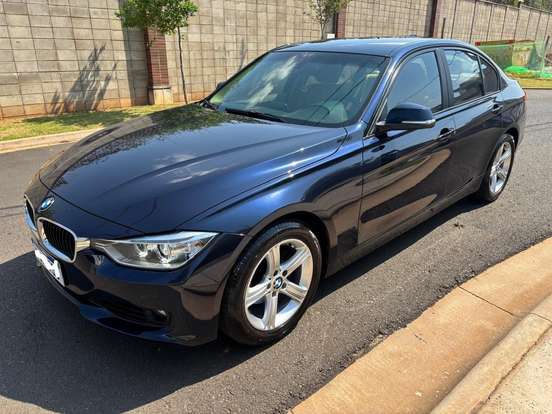 BMW-320i-2014