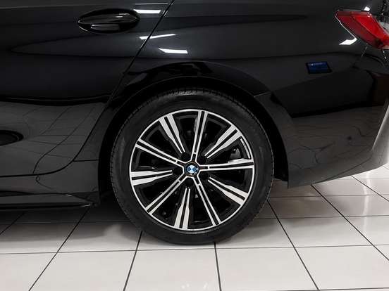 BMW-320i-2.0 16V TURBO FLEX GP AUTOMÁTICO BMW-320i-2023