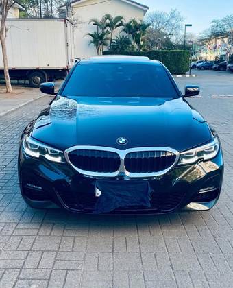 BMW 320i 2.0 16V TURBO GASOLINA M SPORT AUTOMÁTICO