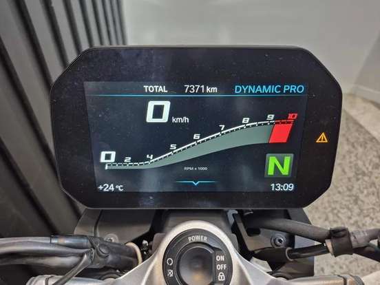 BMW-F 900 R SPORT PLUS-2023
