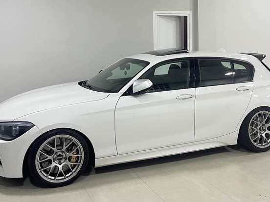BMW-M 135i-3.0 24V TURBO GASOLINA 4P AUTOMÁTICO BMW-M 135i-2014