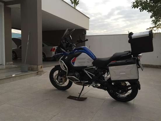 BMW-R 1250 GS ADVENTURE PREMIUM + EXCLUSIVE-2020