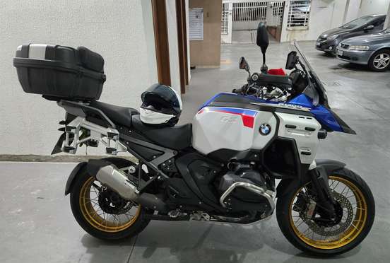 BMW-R 1300 GS ADVENTURE TROPHY-2025