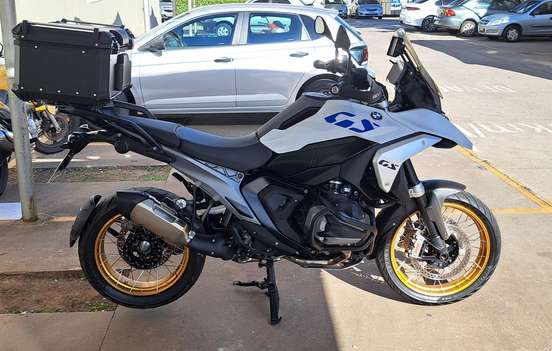 BMW-R 1300 GS PLUS BMW-R 1300 GS PLUS-2024