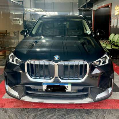 BMW-X1-2024