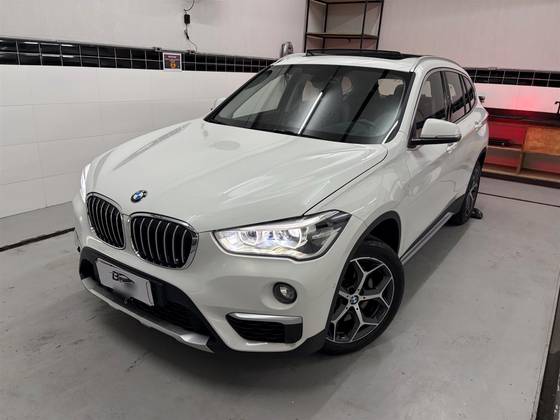 BMW X1 2.0 16V TURBO ACTIVEFLEX SDRIVE20I X-LINE 4P AUTOMÁTICO