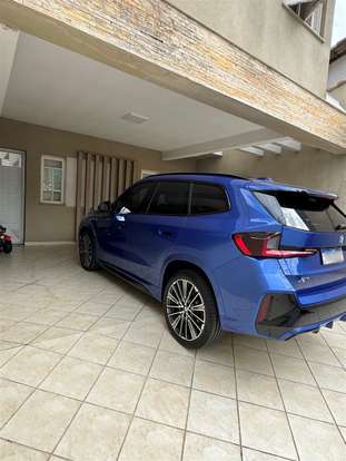 BMW-X1-2023