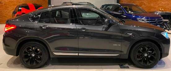 BMW-X4-2015