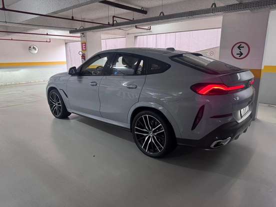 BMW-X6-2024