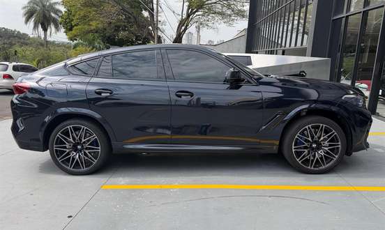 BMW-X6-2022
