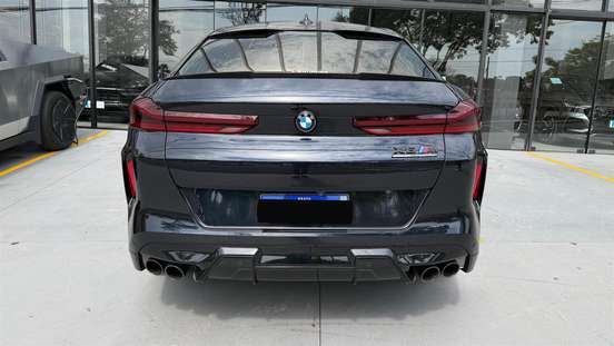 BMW-X6-2022