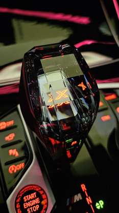 BMW-X7-2021