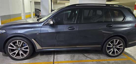 BMW-X7-4.4 V8 GASOLINA M50i STEPTRONIC BMW-X7-2021