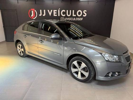 CHEVROLET CRUZE 1.8 LT 16V FLEX 4P MANUAL