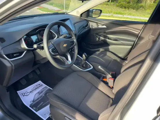 CHEVROLET-ONIX-2024
