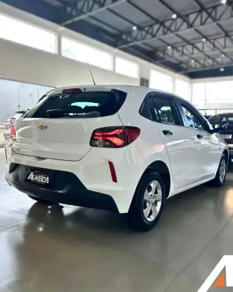 CHEVROLET-ONIX-2024