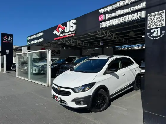 CHEVROLET ONIX 1.4 MPFI ACTIV 8V FLEX 4P AUTOMÁTICO