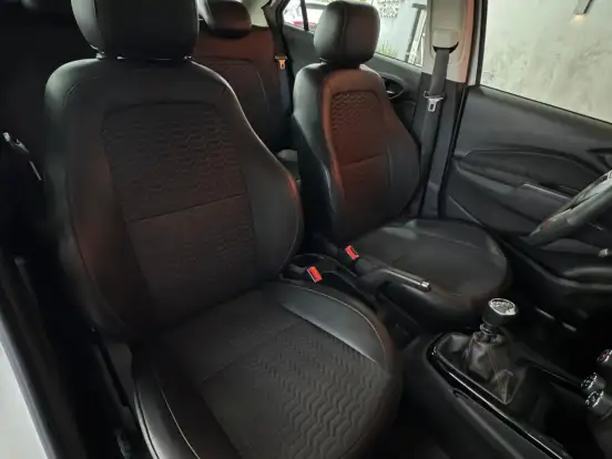 CHEVROLET-ONIX-1.4 MPFI EFFECT 8V FLEX 4P MANUAL CHEVROLET-ONIX-2017