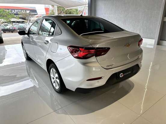 CHEVROLET-ONIX-2020